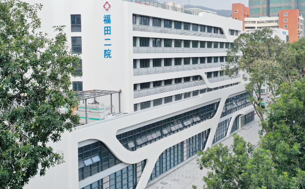 深圳市福田區(qū)第二人民醫(yī)院口腔科拔牙怎么樣?手術(shù)價格&案例