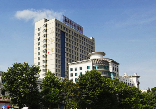 武岡市人民醫(yī)院口腔科牙齒根管怎么樣？手術(shù)價(jià)格多少？案例一覽
