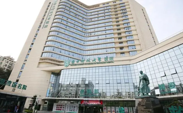 南方科技大學醫(yī)院口腔科拔智齒技術如何?全新案例展示