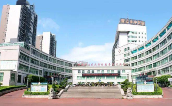 晉江市中醫(yī)院口腔科牙齒根管好不好?技術(shù)如何?