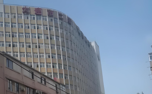 大連市第二人民醫(yī)院口腔科牙齒根管怎么樣?醫(yī)生評(píng)測(cè)+案例