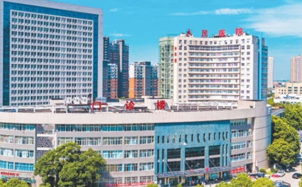武漢市黃陂區(qū)人民醫(yī)院口腔科拔牙做的好嗎?醫(yī)生案例+技術(shù)點(diǎn)評(píng)
