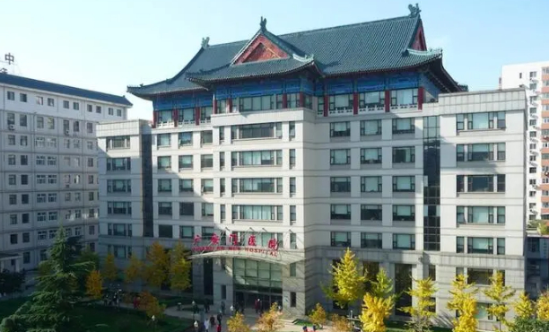 中國(guó)中醫(yī)科學(xué)院廣安門醫(yī)院口腔科牙齒矯正一年術(shù)后恢復(fù)案例&技術(shù)點(diǎn)評(píng)